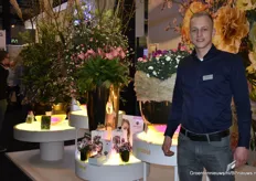 Ivo Groot van Hilverdakooij met de Adorables series in het midden van de foto zien we de Garvinea van de Florist die dus ook al werd gepresenteerd door Hilverdakooij op deze beurs.